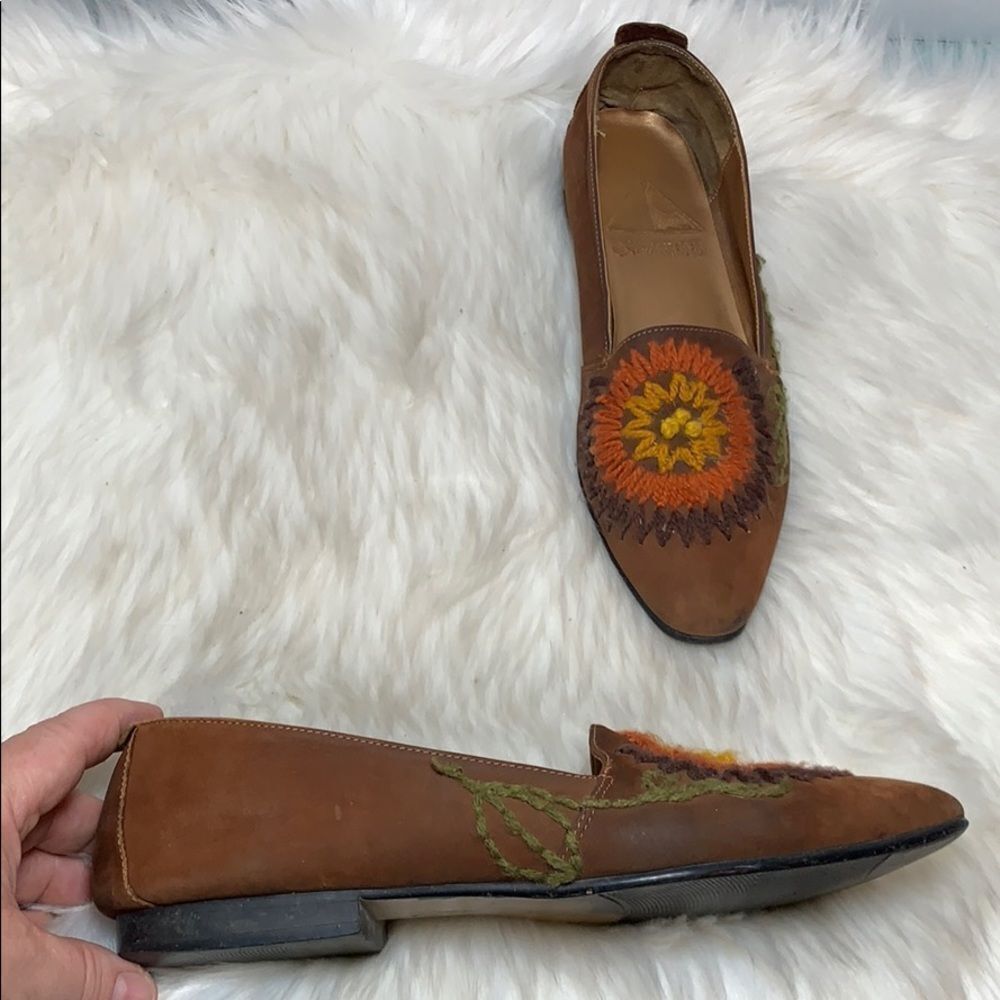 Art Effects‎ Brown Suede Embroidered Ballet Flats